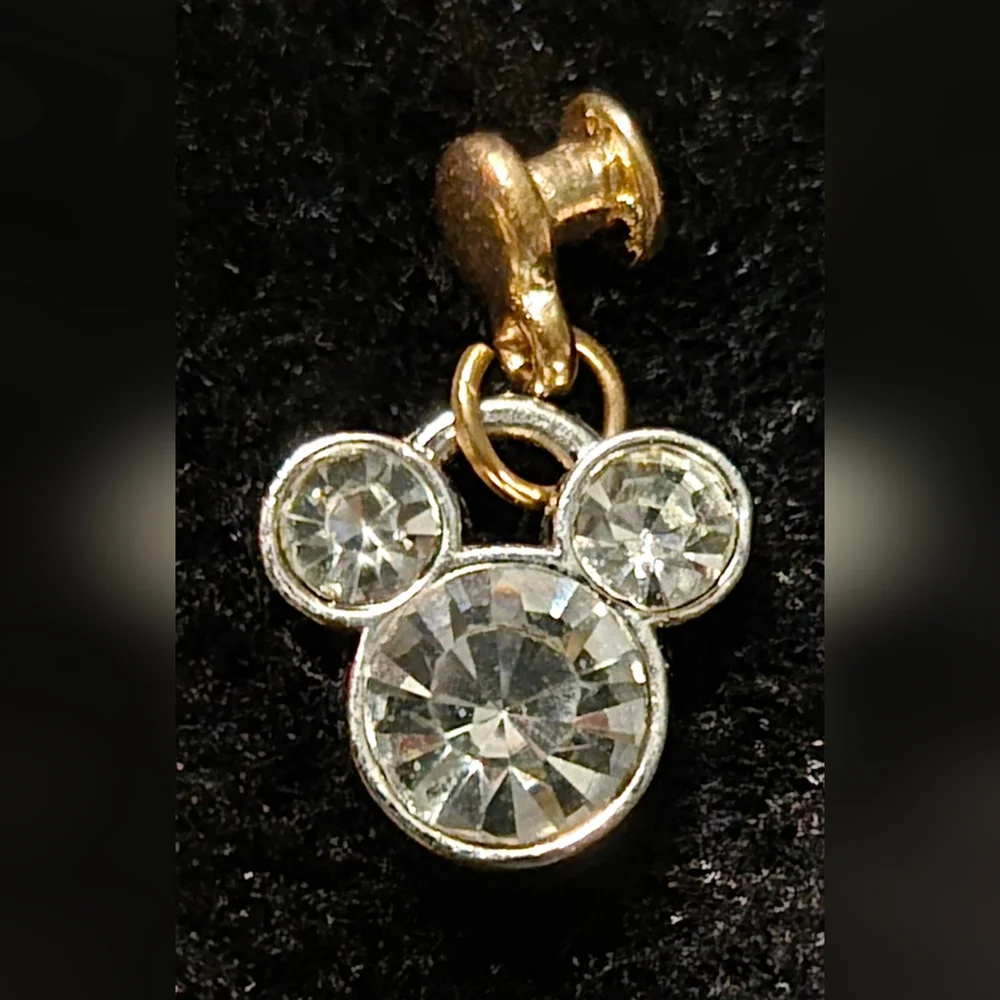 NEW Minnie Mouse Mirrored Phone Grip & Smart Watch Charm